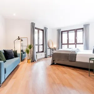 Eddy's Rest&relax - Neuhausen Apartment