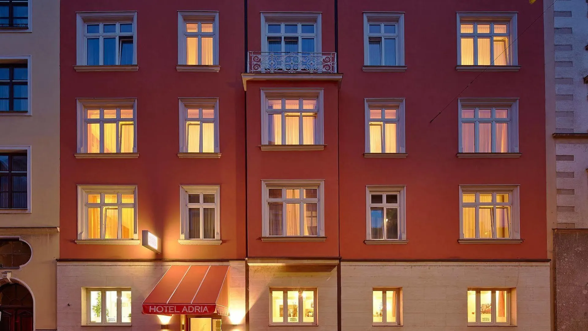 Hotel Adria Muenchen 3*, Monachium