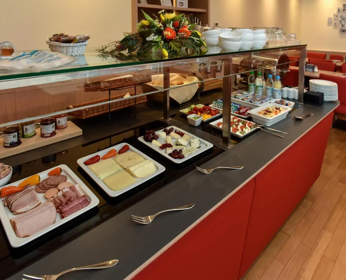 Hotel Adria Muenchen 3*, Munich Germany